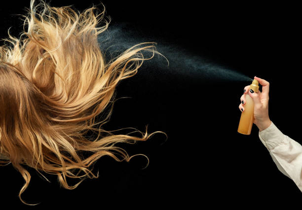 Levně Plakát, Obraz - Healthy, beautiful blonde hair over black, master1305, 40 × 26.7 cm