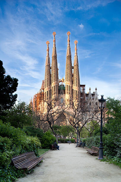 Levně Plakát, Obraz - Sagrada Familia Cathedral by Gaudi, Travelpix Ltd, 26.7 × 40 cm