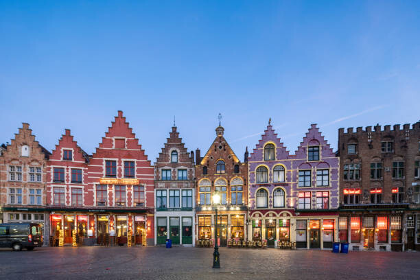 Levně Plakát, Obraz - Market Square in Bruges, Belgium., Hongjie Han, 40 × 26.7 cm