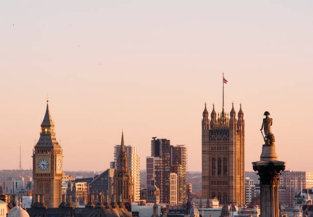 Levně Plakát, Obraz - London city skyline, Gary Yeowell, 40 × 26.7 cm