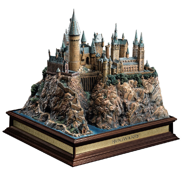 Figurka Harry Potter - Hogwarts