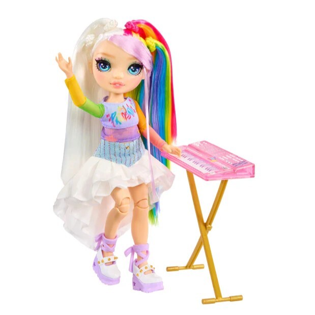 Levně Rainbow High - Jr High Rockband Fashion Dolls - Amaya