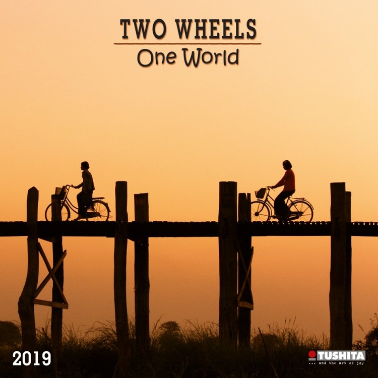 Naptár 2027 TWO wheels - ONE world