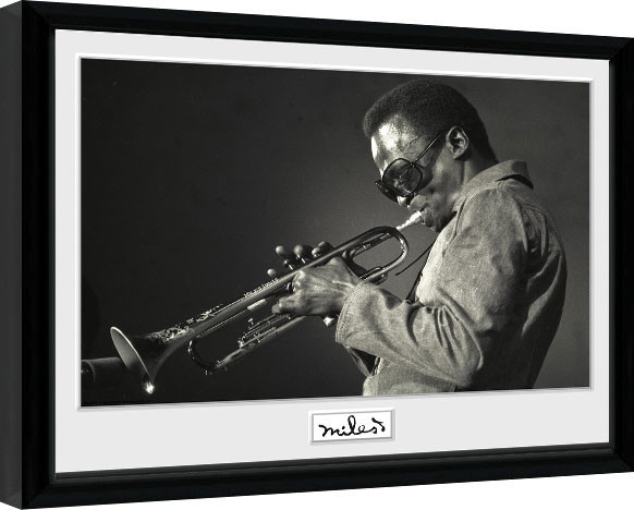 Oprawiony plakat Miles Davis - Portrait