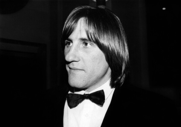 Samolepka Actor Gerard Depardieu C. 1974