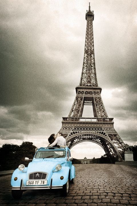 Paris - romance / sepia Poster