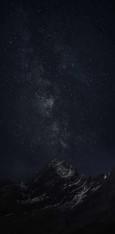 Photographie d'art Astrophotography picture of Monteperdido landscape o with milky way on the night sky.
