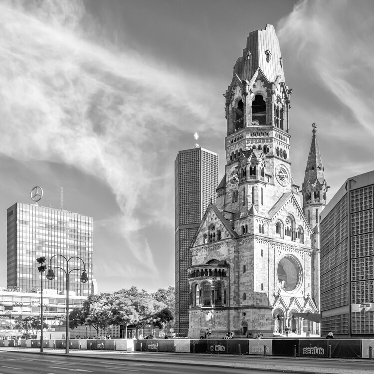 Arte fotográfico BERLIN Kaiser Wilhelm Memorial Church | Monochrome