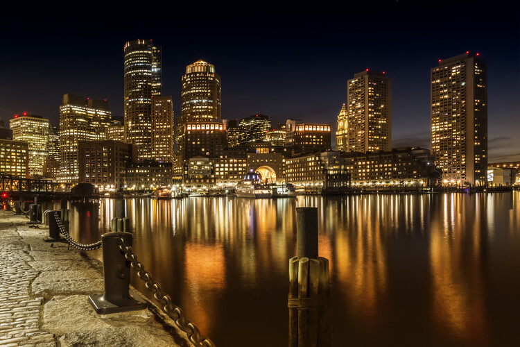 Arte fotográfico BOSTON Fan Pier Park & Skyline at night
