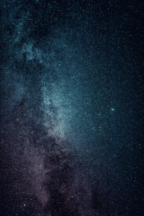 Umjetnička fotografija Details of Milky Way of St-Maria with lilac-blue graded