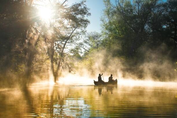 Kunstfotografie Everglades ya National Park - canoeing in mist