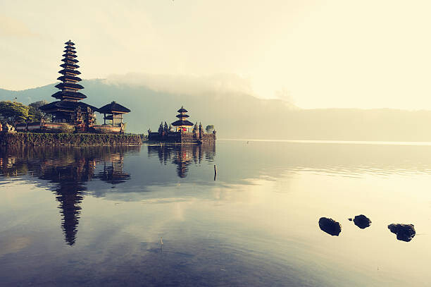 Kunstfotografie Floating temple, Bali