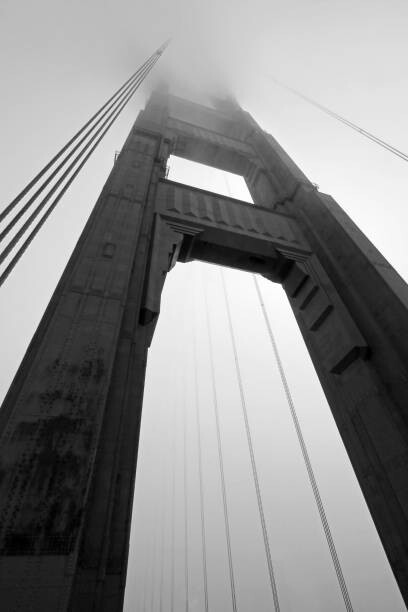 Художествена фотография Golden Gate Bridge tower in black