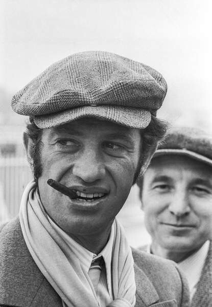 Jean Paul Belmondo during the shooting of the film Borsalino