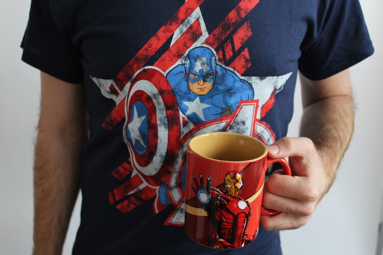 Avengers - Captain | Tøj og tilbehør til merchandise fans | Europosters