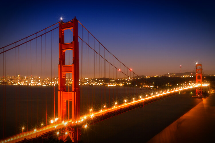 Print op canvas Evening Cityscape of Golden Gate Bridge