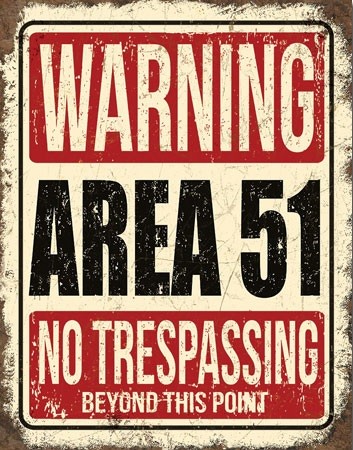 Area 51 Warning Carteles de Chapa de hojalata Vintage Hierro Pintura Retro Metal Placa Arte Decoración para el hogar Yard Road Bar Cafe Shop