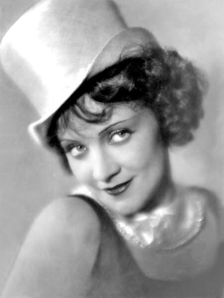 Samolepka DER BLEUE ENGEL / THE BLUE ANGEL 1930 DIRECTED BY JOSEF VON STER