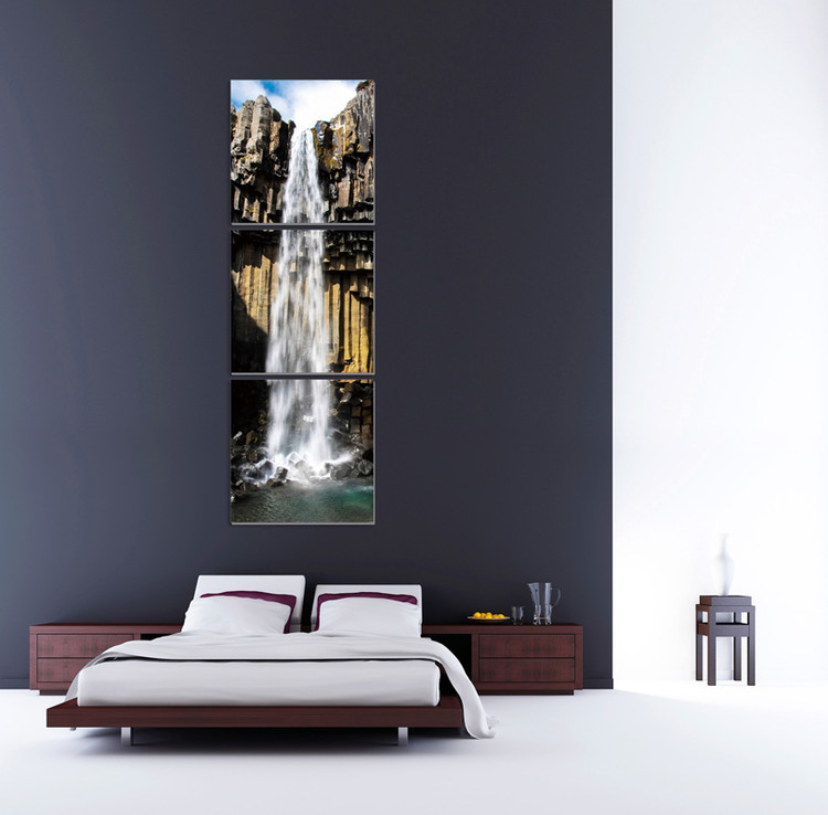 Τοποθετημένη εκτύπωση έργου τέχνης  Fresh waterfall