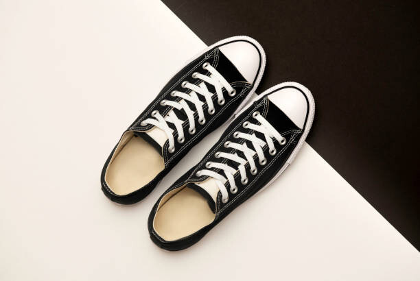 Billede på lærred Black sneakers