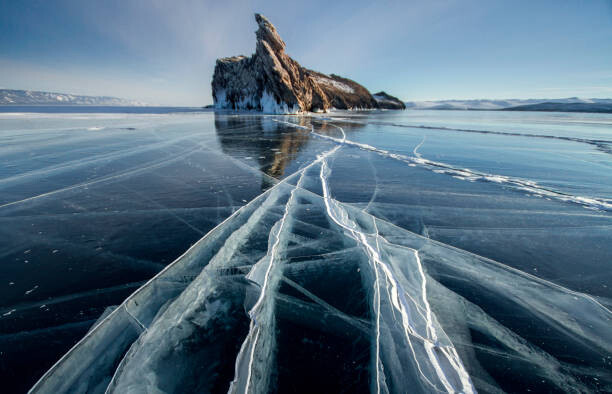 Samolepka Lake Baikal is a frosty winter