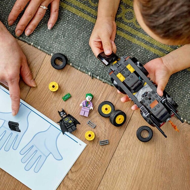 Jeux de construction Lego Batmobile Chase: Batman™ Vs. The Joker™, Affiches, cadeaux, merch