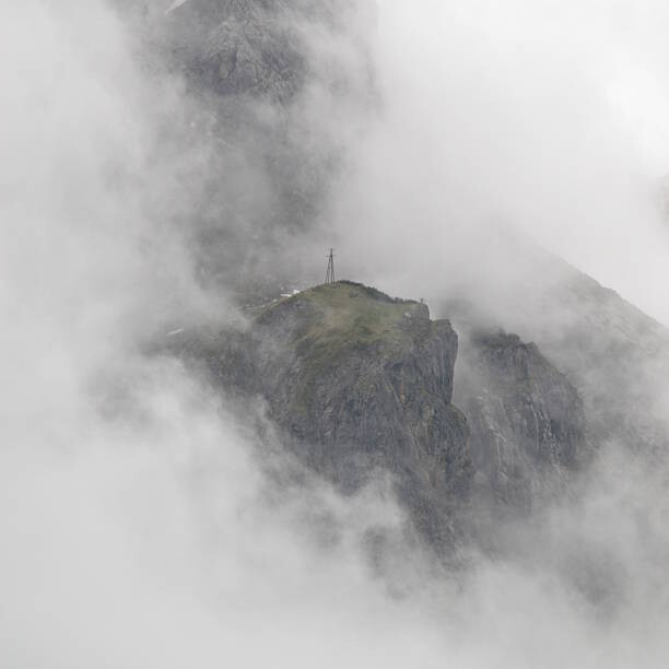 Bild auf Leinwand power pole