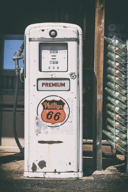 Leinwand Poster American West - Gas Station Premium 67