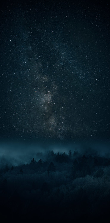 Umetniška fotografija Astrophotography picture of Bielsa landscape with milky way on the night sky.