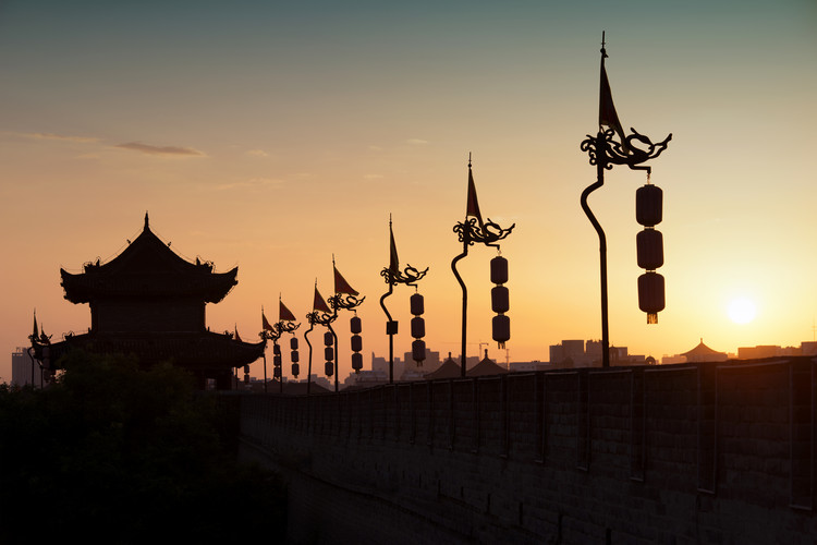 Umělecká fotografie China 10MKm2 Collection - Shadows of the City Walls at sunset