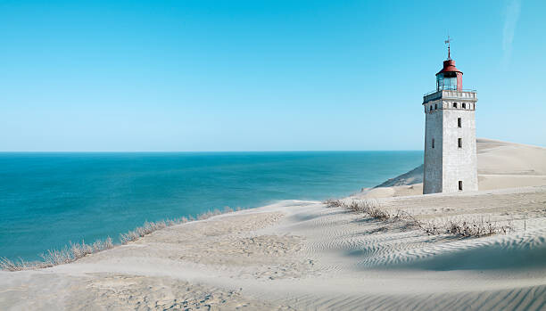 Obraz na plátně Lighthouse on a sand dune, Rubjerg