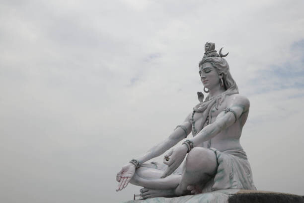 Obraz na plátně RISHIKESH, INDIA , Statue of Shiva,