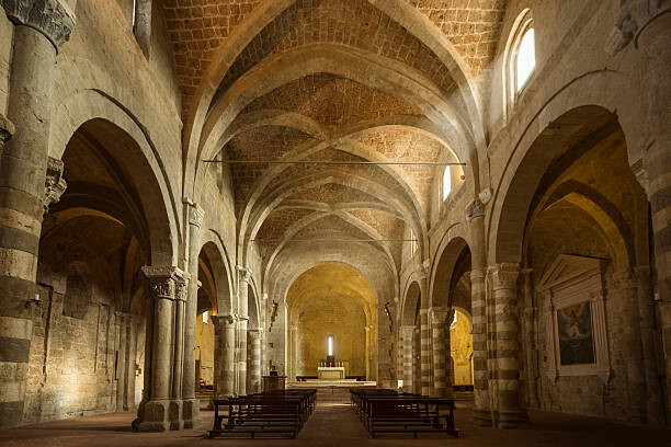 Obraz na plátně The interior of the Cathedral of Sovana