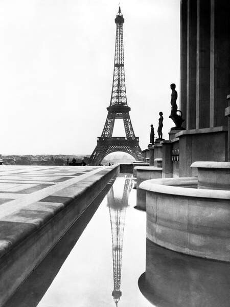 Plakát Eiffel Tower Reflection, Paris, France, c.1938