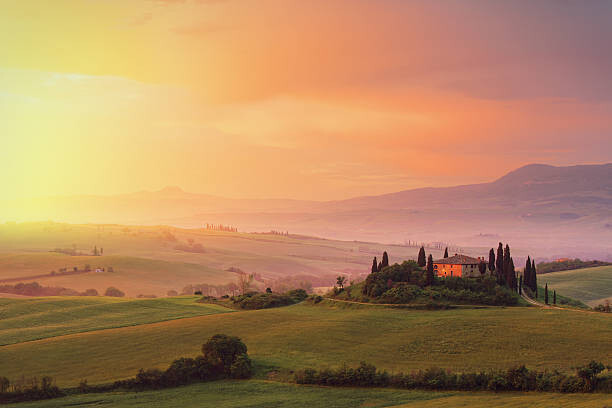 Plakát Farm in Tuscany at dawn