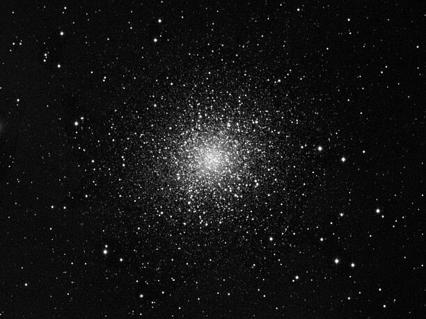 Plakát M13, Great global cluster in Hercules (B&W)