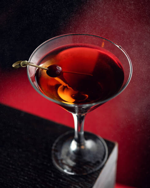 Obraz na płótnie Strong alcoholic cocktail or drink with