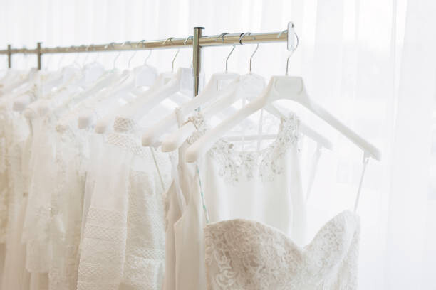 Obraz na płótnie Wedding dresses in shop