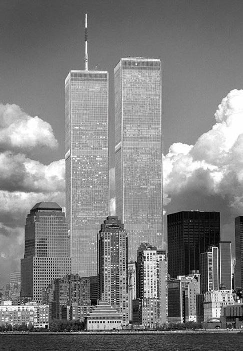 Poster, Quadro World Trade Centre - B&w | Poster Sul Muro | 3+1 GRATIS ...