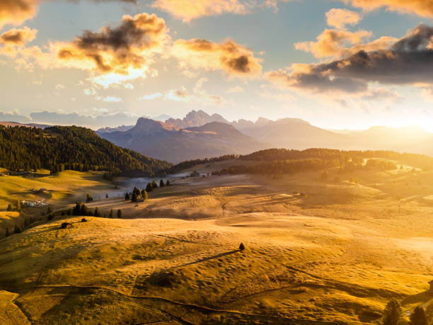 Samolepka Sunrise panorama of the Alpine mountains. Alpe di Siusi, Dolomites. Italy