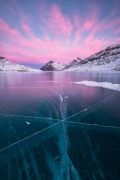Tablou pe pânză Frozen Lake Bianco, Bernina Pass, Switzerland