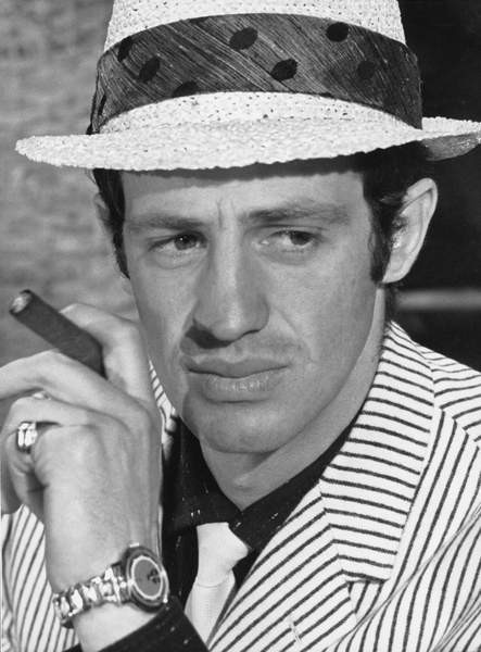 Adesivo murale The manhunt