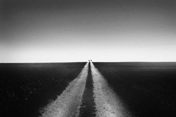 Vászonkép Together to the horizon. Two people