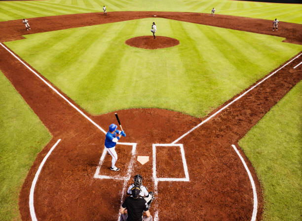 Samolepka Wide shot batter preparing to hit