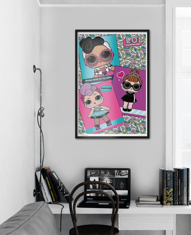 empireposter LOL Surprise - Group - verzamelfiguren poster print - grootte 91,5 x 61 cm 2 stuks posterlijsten kunststof 93 cm zwart